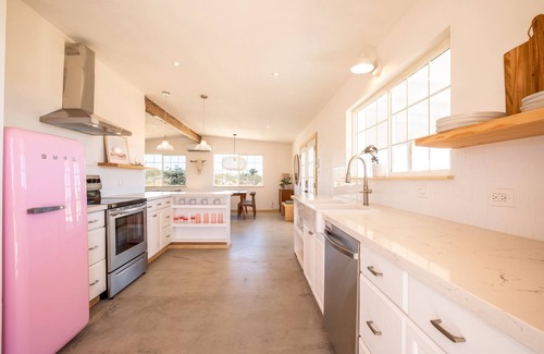 Yucca Valley House | Flamingo Ranch - Dreamy Desert Design With Hot Tub 2 Bedroom Home by RedAwning