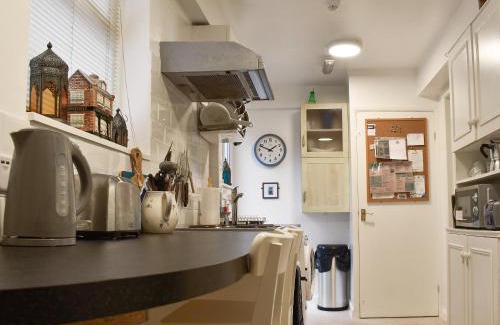 Lowestoft House | Flat 1 Garden View - Ukc4221