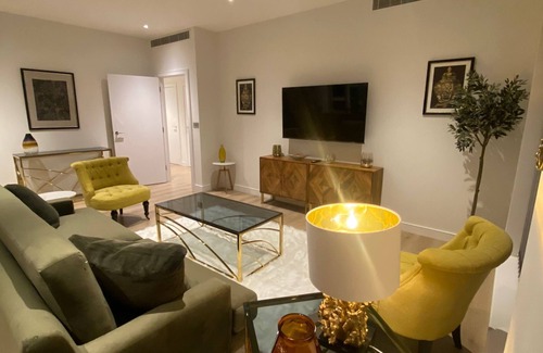 Clerkenwell Apartment | Flat 17 - Marvelous 3 Bed flat in Kewbridge