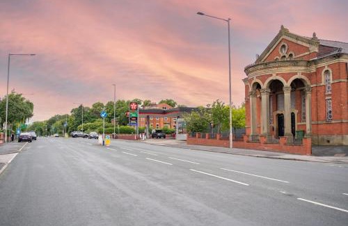 Preston Apartment | Flat 2 Number 41 Garstang Road