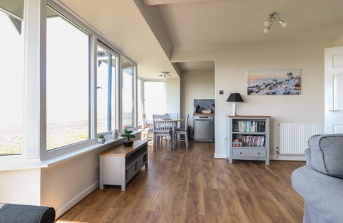 Knott End-on-Sea Cottage | Flat 3, Sandridge Court