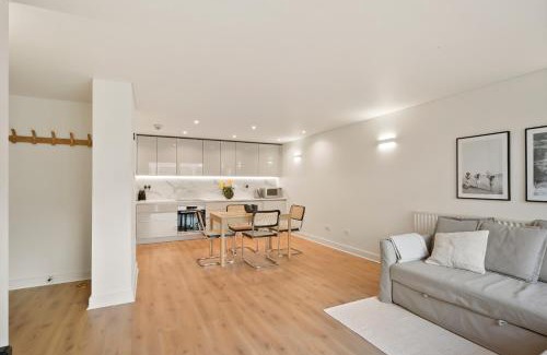 Farringdon Apartment | Flat 315, 33 Birtton Street