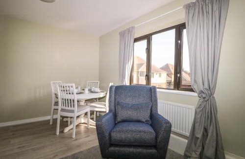 Littlehampton House | Flat 32 - Marine Court