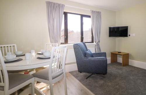 Littlehampton House | Flat 32 - Marine Court
