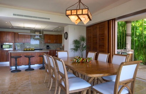 Punta de Mita Condo | Flat 501 Luxury Condo, Premier Golf Membership, Private Pool & Golf Cart
