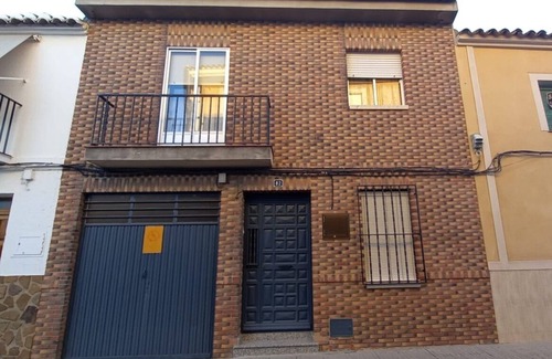 Calzada de Calatrava Condo | Flat 7 people first floor