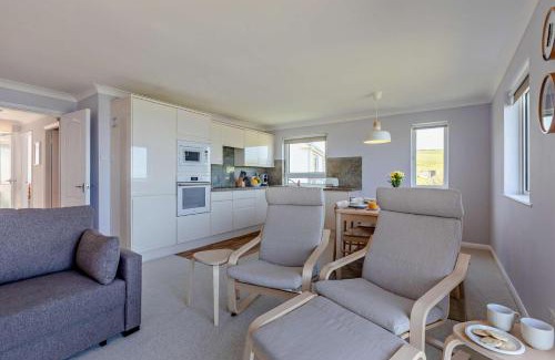 Putsborough Apartment | Flat 9 Clifton Court