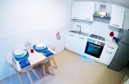 Naples Apartment | FLAT 93.