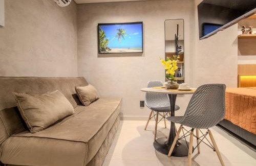 Jardim Oceania Apartment | Flat a 50m da praia, com cozinha completa, estacionamento, recepção 24h, academia, lavanderia, Wi-Fi, mini mercado, Rooftop com piscina, churrasqueira e vista incrível