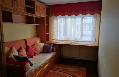 Pontevedra Condo | FLAT "AS CAMELIAS".