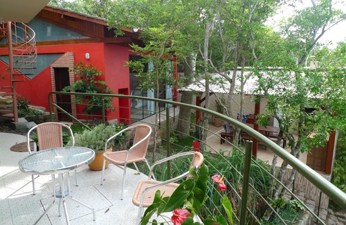 Sambaqui House | Flat between the green and the sea in Sambaqui