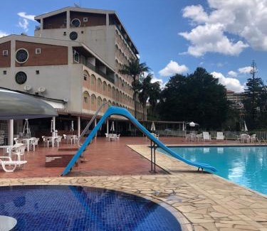 Aguas de Lindoia Hotel | Flat Cavalinho Branco - Ap 136