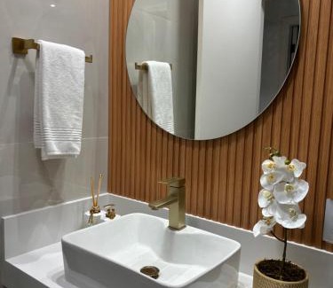 Sao Jose dos Campos Apartment | Flat Premium -Acesso a pé ao shopping Center vale - Edifício Summit (Ar condicionado)