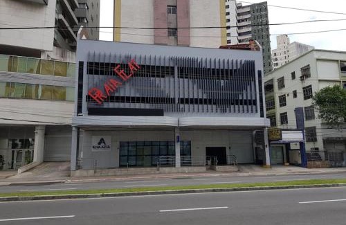 Barro Vermelho Apartment | Flat recém-reformado e bem localizado