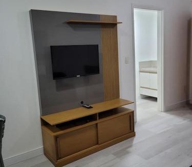 Barro Vermelho Apartment | Flat recém-reformado e bem localizado