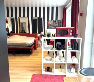 Waterloo Apartment | Flat vane & Soun