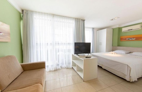 Areia Preta Apartment | Flat Vista Mar at Areia Preta por Carpediem Homes