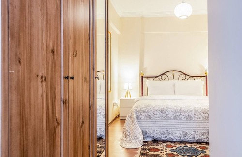 Kartal Apartment | Flat w Balcony Near Marmaray and Coast in Kartal