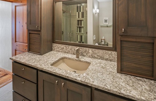 Sandpoint House | Flat Waterfront Family Home | 5 Bed, 4 Bath