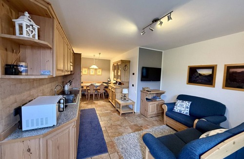 Andalo Apartment | Flat with Brenta Dolomites view