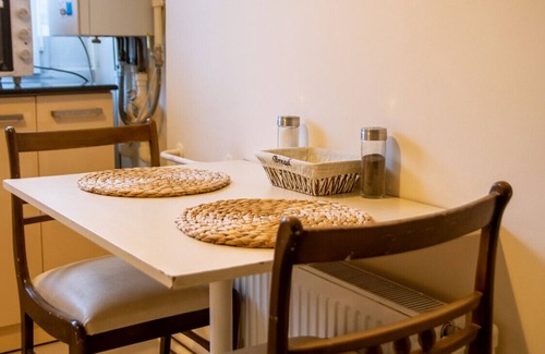Konak Apartment | Flat with Mesmerizing Sea View in Konak