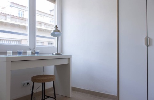 Sants-Badal Apartment | Flateli Roger 6