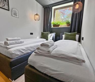 Trudering-Riem Apartment | Flatista Homes - Jungle House