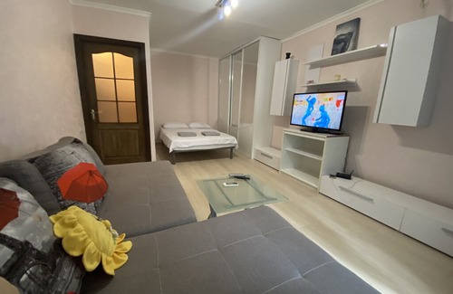 Kyiv Apartment | FlatRent near the Center