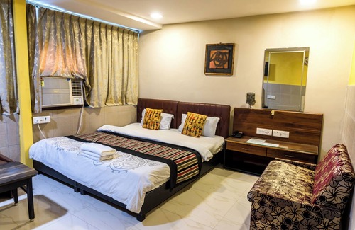 Bhowanipore Hotel | Flavours Inn
