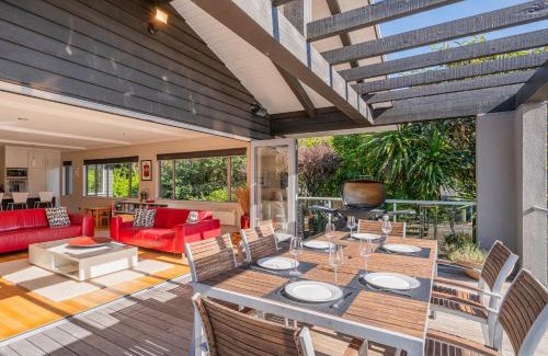 Cooks Beach House | Flaxmill Treasure - Cooks Beach Holiday Home