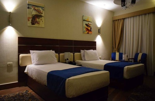 Al-Muntazah Hotel | Fleet Club Mahrousa
