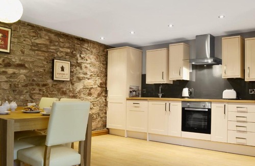 Llanddowror House | Fletcher Coach House