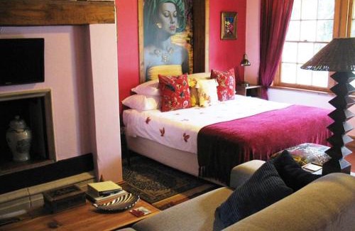 Heidelberg Bed & Breakfast | Fleur Bleue & The Timber Frame