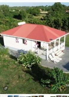 Saint-Louis House | Fleur d'Hibiscus