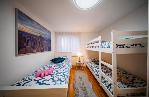 Zagreb Apartment | Flex SelfCheckIns 174 - Zagreb - 2 Bedrooms - Parking