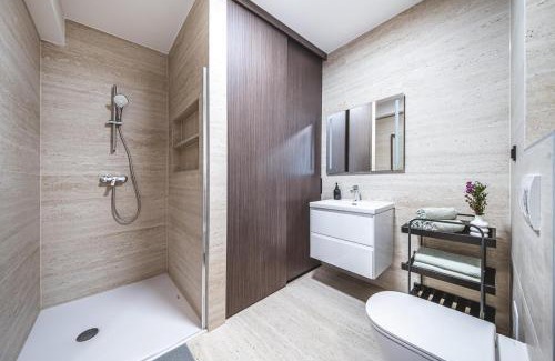 Zagreb Apartment | Flex SelfCheckIns 186 - Zagreb - 2 Bedrooms - Parking