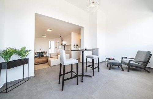 Zagreb Apartment | Flex SelfCheckIns 186 - Zagreb - 2 Bedrooms - Parking