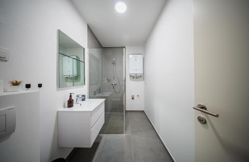 Zagreb Apartment | Flex SelfCheckIns 188 - Zagreb - 2 Bedrooms - Parking - Loggia
