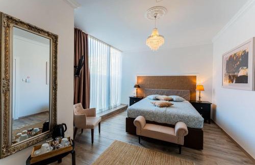 Donji Grad Apartment | Flex SelfCheckIns - Zagreb - ApartHotel - 8 Units - City Centre - New