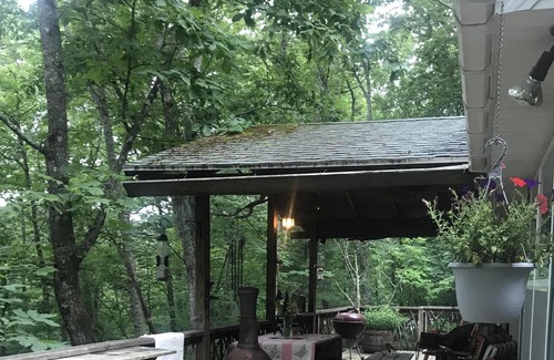 Cullowhee House | Flexible Policies- North Carolina Mountain Cabin, with Private Dock!