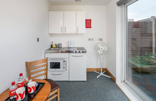 Sutton South House | Flexistay Aparthotel Sutton
