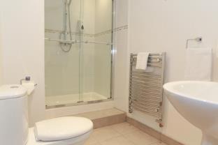 Welford Apartment | Flexistay Leicester Gable Aparthotel