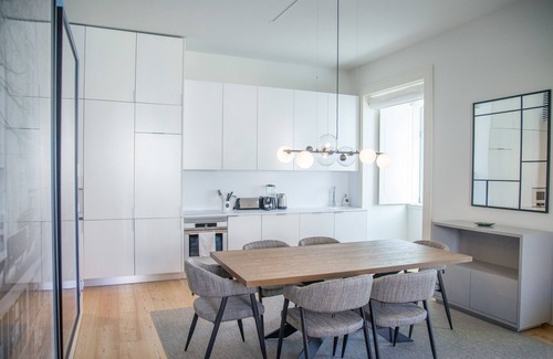 Santa Maria Maior Apartment | FLH Augusta's Arch Design Apartment