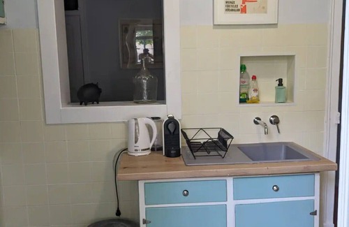 Santa Engracia Apartment | FLH Graça Vintage Home with Interior Garden