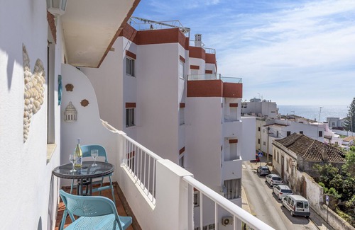 Praia da Luz Apartment | FLH Praia da Luz Apartment with Balcony