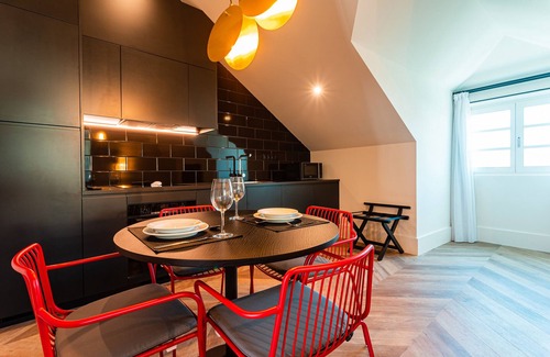 Old Town Apartment | FLH Viola Market with Terrace II