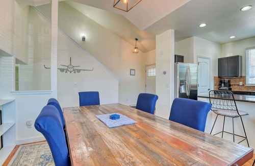 Security-Widefield House | FlightDeck/FullGym/HotTub/Fireplace/OutdoorProjector/NearAirport