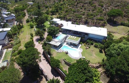 Scott Estate Villa | Flightdeck