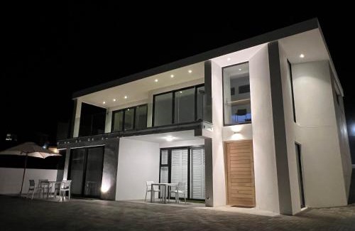 Yzerfontein Apartment | Flip Flops Villa two rooms