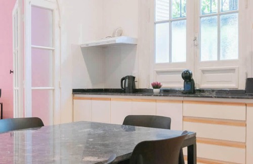 Colegiales Villa | Fliphaus + Mansion Paz - 20 pax Deluxe House Belgrano